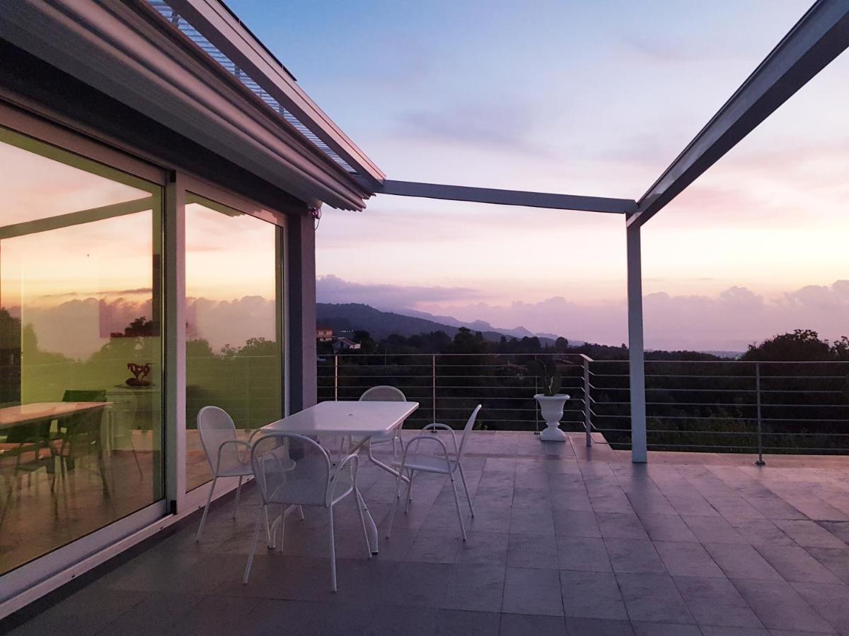 Design Villa In Piedimonte Etneo Buitenkant foto
