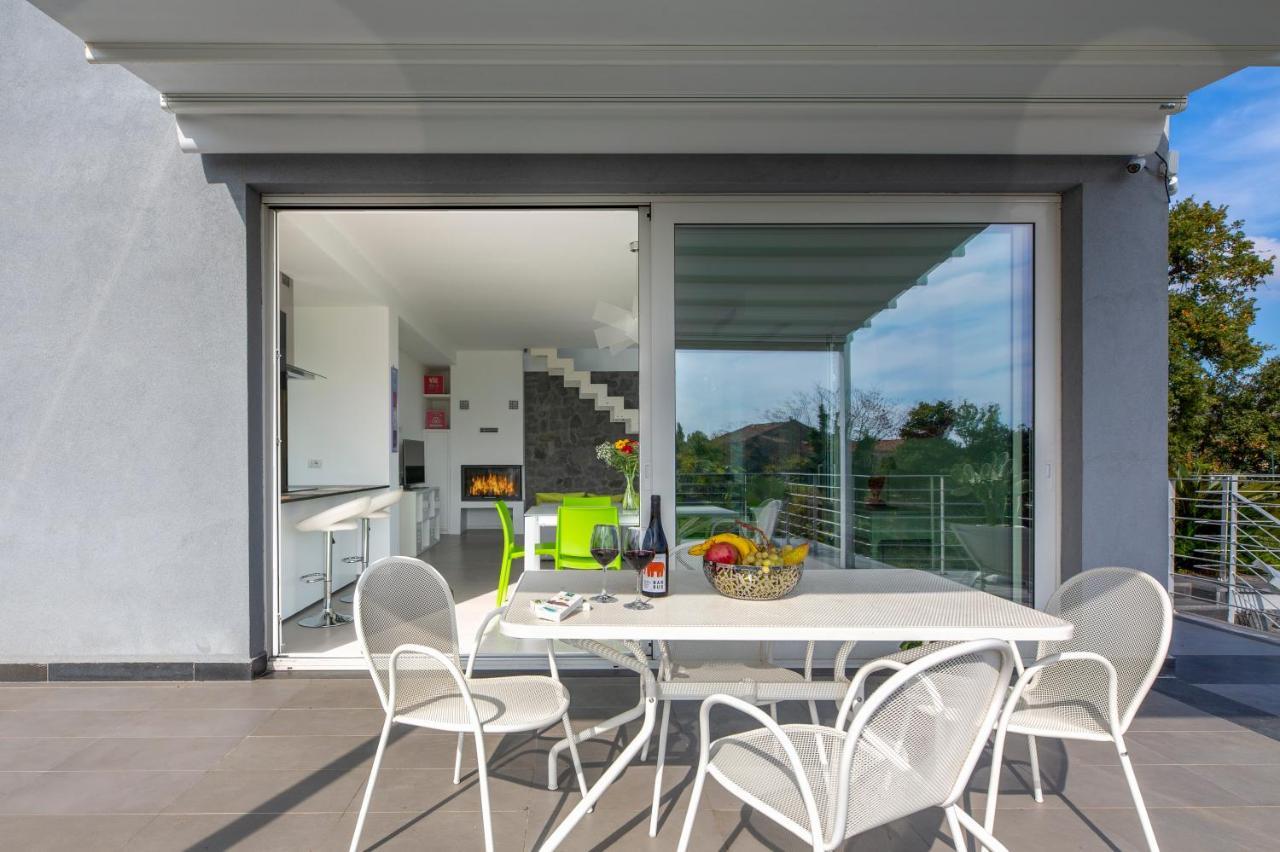 Design Villa In Piedimonte Etneo Buitenkant foto
