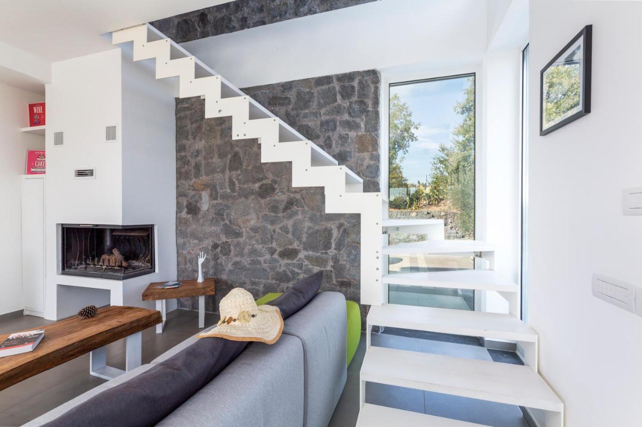 Design Villa In Piedimonte Etneo Buitenkant foto