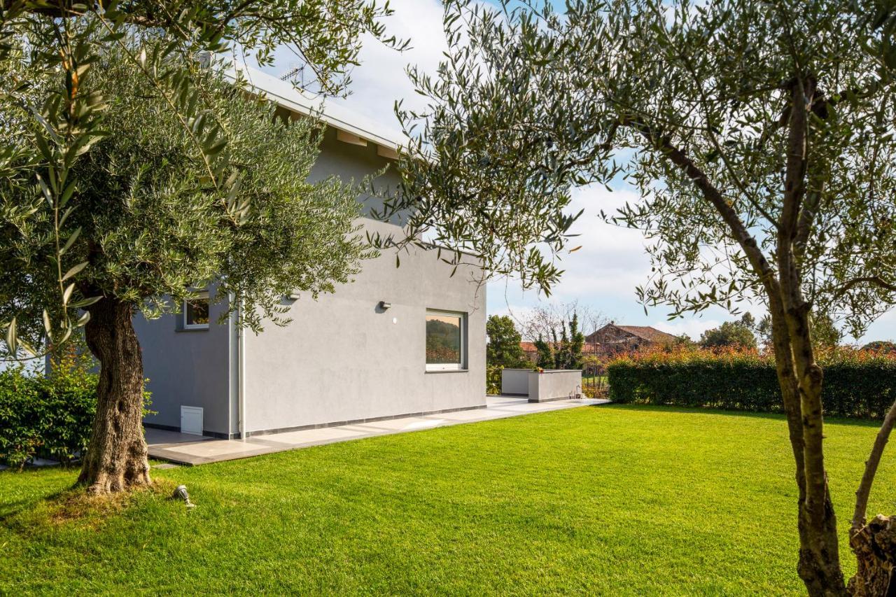Design Villa In Piedimonte Etneo Buitenkant foto